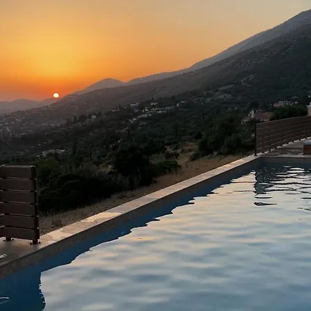 Lorraine's Style Studios, Swimming Pool And Bbq Only For Guests * Lourdata (Kefalonia)