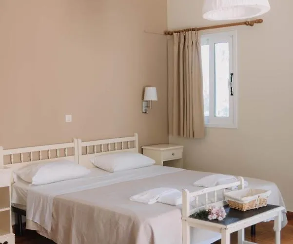 Apartament Lorraine's Style Studios, Shared Swimming Pool And Bbq Only For Guests At Simotata Village *