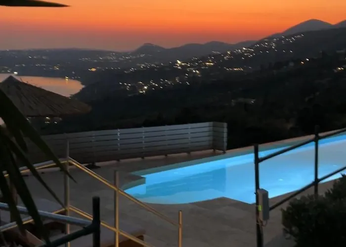 Apartament Lorraine's Style Studios, Shared Swimming Pool And Bbq Only For Guests At Simotata Village *